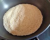 A picture of step 1 of Quick Til / sesame chikki.