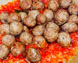 Foto langkah ke 4 dari resep Balado Bola-Bola Daging.