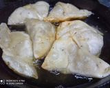 A picture of step 5 of Aloo ka SAMOSA.