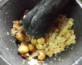 Foto del paso 1 de la receta Pierna de cordero horneado con almendras y avellanas