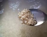 A picture of step 1 of Mash ki fry daal.