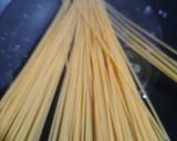 Foto langkah ke 1 dari resep Spaghetti Sosis Bumbu Rendang.