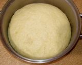 صورة لخطوة 3 من وصفة عجينة البيتزا اللذيذة 🍕