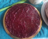 Foto del paso 4 de la receta: Tarta de chocolate rellena de frambuesa y mousse de vainilla 🥧