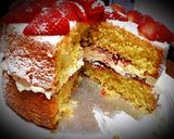A picture of step 5 of Victoria Sponge Cake.