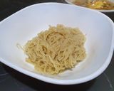 Foto langkah ke 3 dari resep Mie Pangsit Kuah Telur Lobak Asin.