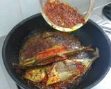 Cara Membuat Ikan selar sisip sambal 5