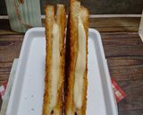 Foto langkah ke 3 dari resep Caramel Toast.