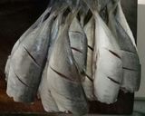 Foto langkah ke 1 dari resep Ikan layang goreng.