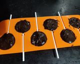 A picture of step 6 of Chocolate Candy💖.