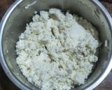 A picture of step 1 of Rose Paneer Sandesh.