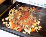 Foto del paso 5 de la receta: Revuelto de verduras a la chapa