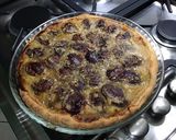 Une image de l'étape 10 de Tarte aux prunes crème prune vanille.