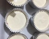 Foto langkah ke 3 dari resep Bolu Kukus Semangka.