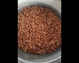 A picture of step 1 of ثابت مسور دال پراٹھا.
