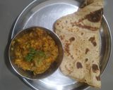 A picture of step 6 of Moong dal and galka(sponge gourd) nu shaak.