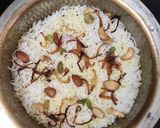 A picture of step 10 of Vegetable biryani.
