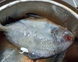 Foto langkah ke 1 dari resep Ikan Bawal Sambal Matah.
