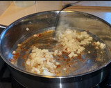 Foto del paso 2 de la receta: Guiso de salchichas con patatas