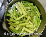 綠蘆筍炒五花肉片的食譜步驟1照片