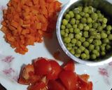 A picture of step 1 of Carrot Peas Curry.