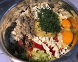 Une image de l'étape 8 de Flan de courgettes blanches aux poivrons rouges, fromage frais et herbes aromatiques.
