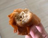 Foto langkah ke 4 dari resep Pangsit goreng isi ayam (olahan sisa ayam goreng).