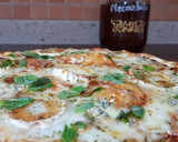 Foto del paso 7 de la receta: Pizza 4 quesos con mermelada de tomate