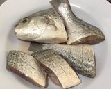 Foto langkah ke 1 dari resep 71. Ikan Acar Kuning.