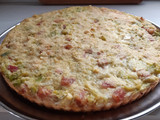Tarta de cebolla, puerros y panceta
