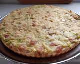 Foto del paso 4 de la receta: Tarta de cebolla, puerros y panceta