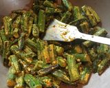 A picture of step 5 of Mustard Okra / Bhindi.