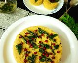 A picture of step 8 of Instant Khaman Dhokla.