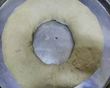 Foto del paso 4 de la receta: Rosca de pascua rellena de dulce de leche