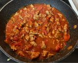 A picture of step 7 of Chicken Sausage Pasta Bolognese.