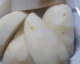 Foto del paso 1 de la receta: Torta De Yogurt Y Pera o Manzana Esponjosa Fácil Económica (con leche o suero de leche)
