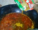 A picture of step 5 of Farar shinkafa da miyar kifi with salad.