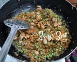 A picture of step 4 of Vegetables and Chicken Pasta.