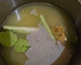 Foto langkah ke 1 dari resep Ayam Masak Acar Kuning.