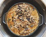 Foto langkah ke 8 dari resep Tok Nyuk Sam (Ham Choi Kon) Steam Babi Cincang Sayur Asin.