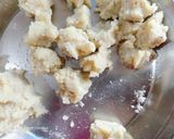 A picture of step 3 of Aloo Sandwich.