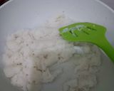 Foto langkah ke 1 dari resep Bugis mandi merah putih.