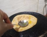 A picture of step 3 of Namkeen Paratha.