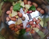 ગ્રીન ચટણી (green chutney recipe in gujarati) રેસીપી સ્ટેપ1ફોટો