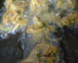 A picture of step 4 of Kanda-Methi Cripsy Pakoras.