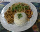Foto del paso 11 de la receta: Caraotas blancas con carne de soya arroz blanco y plátano frito