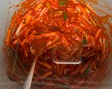 Foto langkah ke 7 dari resep Kimchi Sawi Putih dengan Gochugaru dan Gochujang (lama fermentasi 2 hari).