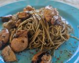 Foto del paso 6 de la receta: Capelini con chipirones y tinta