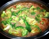 Foto del paso 10 de la receta: Guiso de alubias, careta con castañas y brócoli - vegano