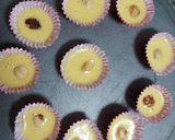 Foto del paso 2 de la receta: Magdalenas con avellanas y Azahar